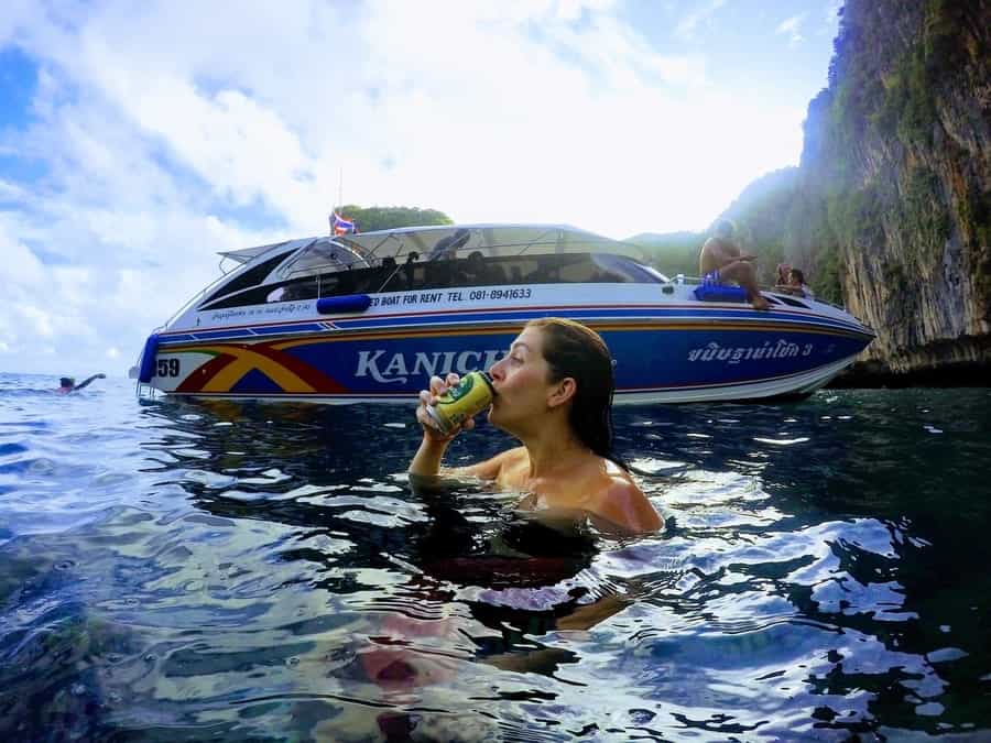 Booze-Cruise-Koh-Phi-Phi-Thailand