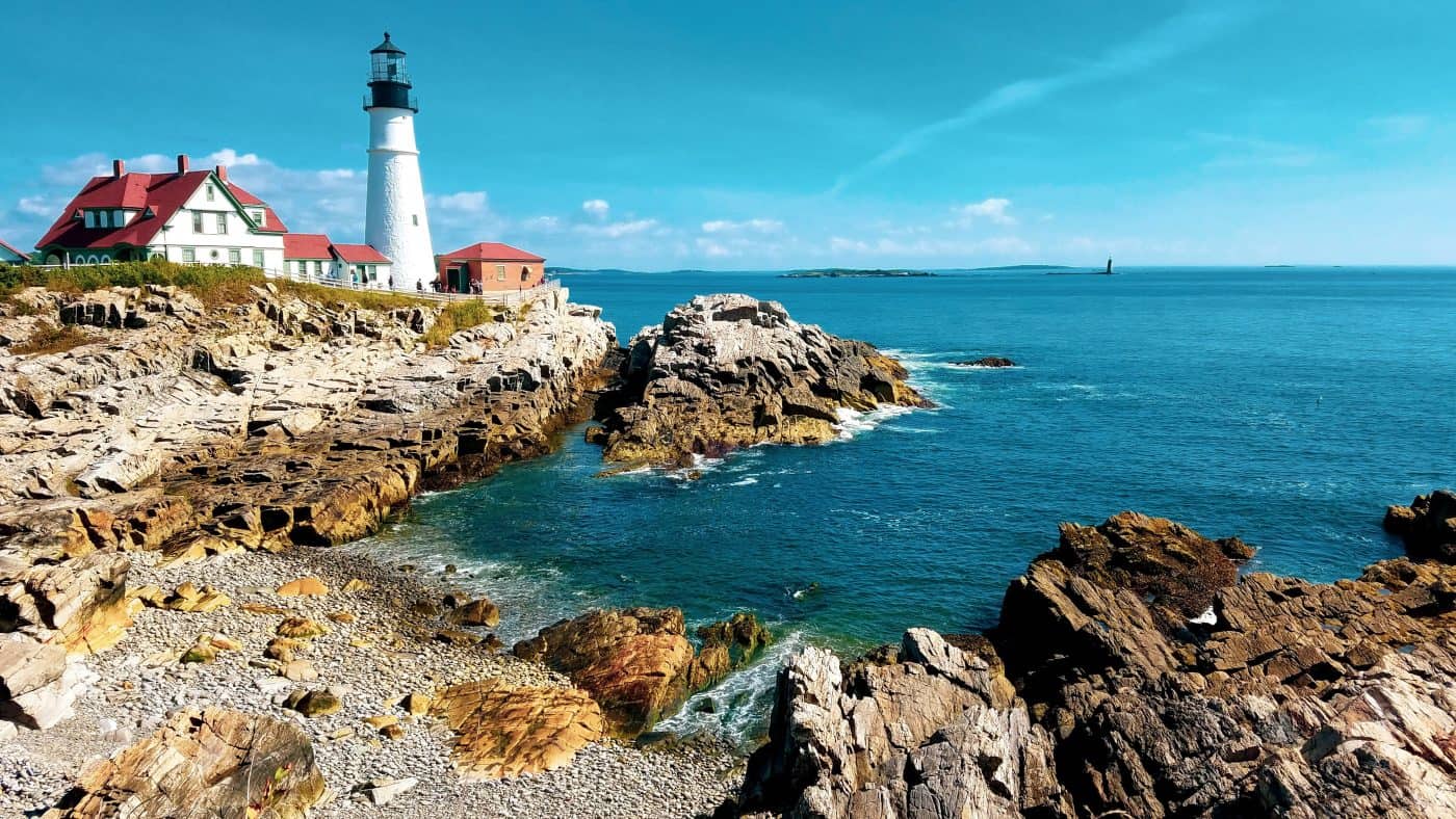 what to do for 3 days in Portland Maine by boozing abroad