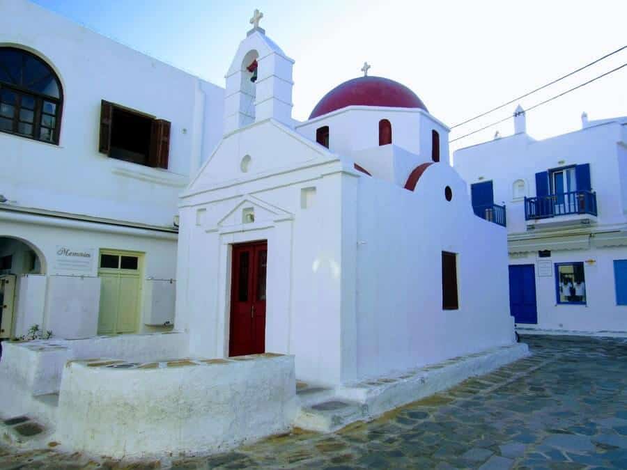 hora temple mykonos greece