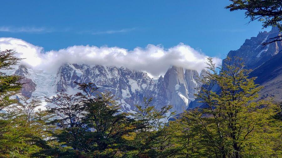 el chalten argentina cerre torre clouds