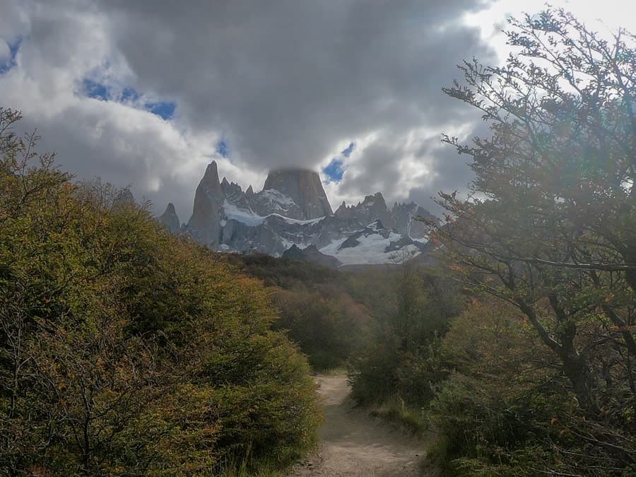 el chalten argentina patagonia fitz roy smokey