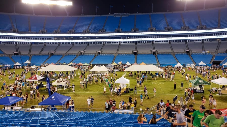 2018 beer fest crowd-2