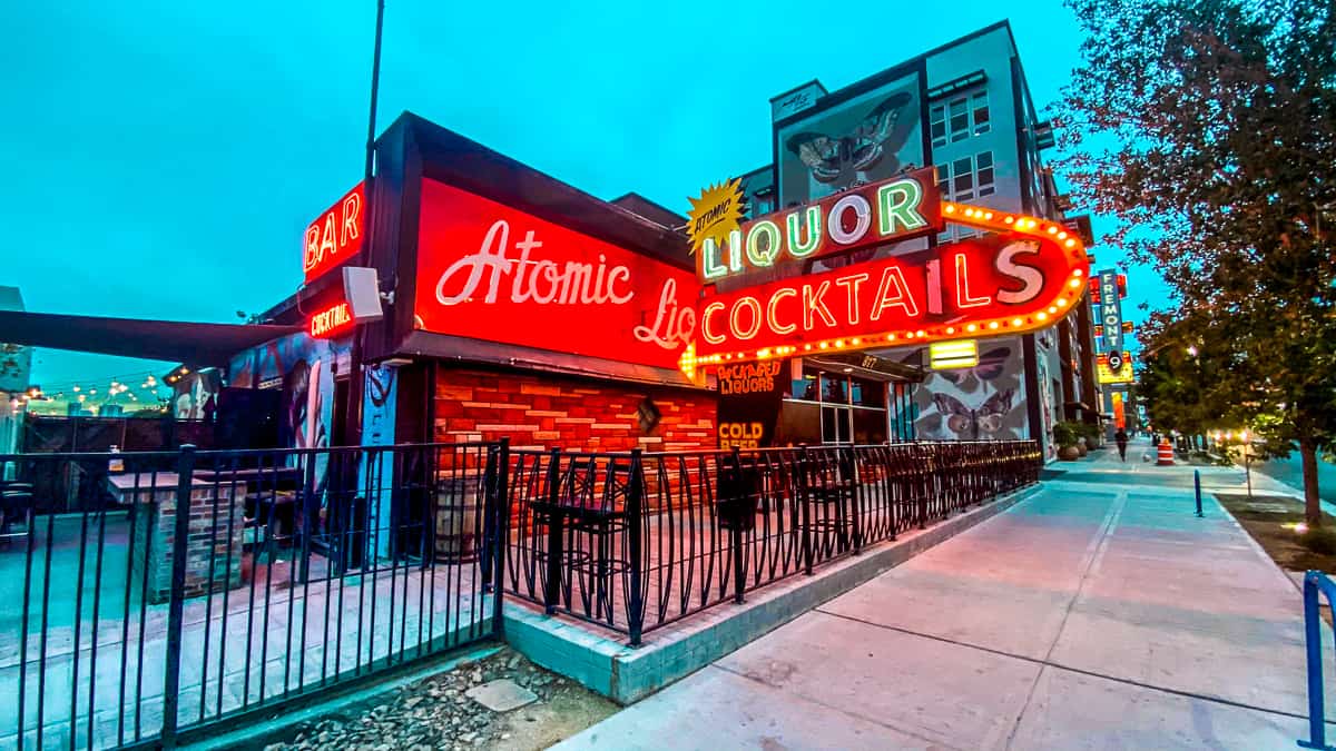 atomic liquors las vegas bars