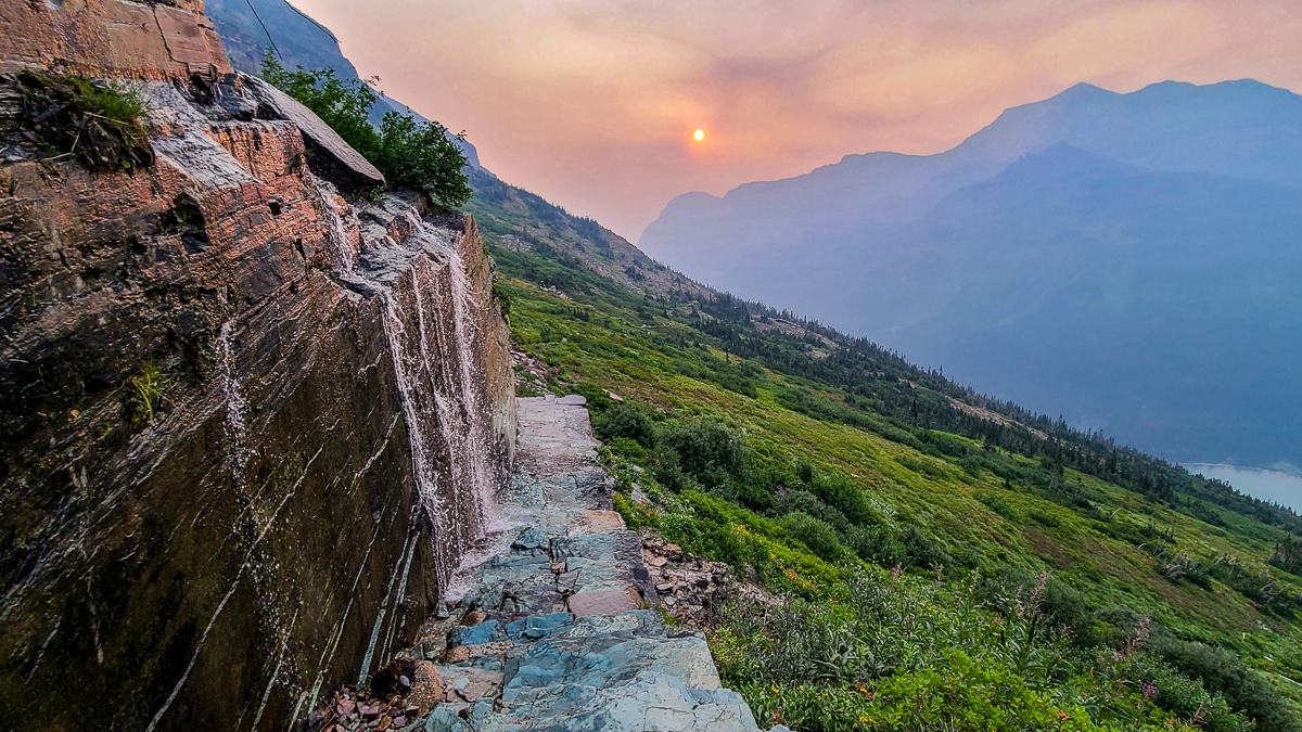 grinnell glacier hike montana