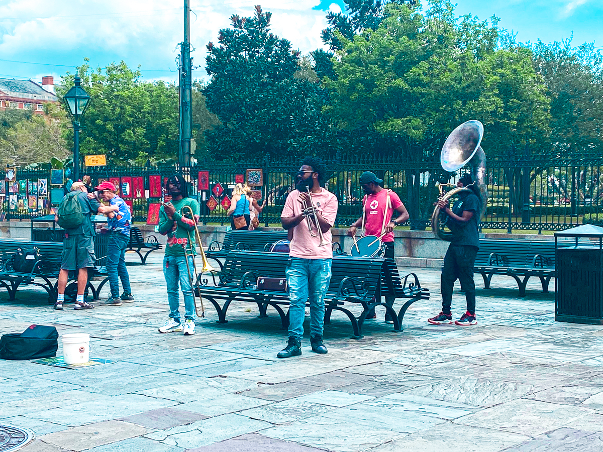 musicians in french quarter nola