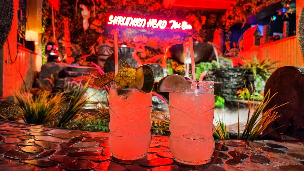 colorado springs cocktail bars-shrunken heads tiki bar