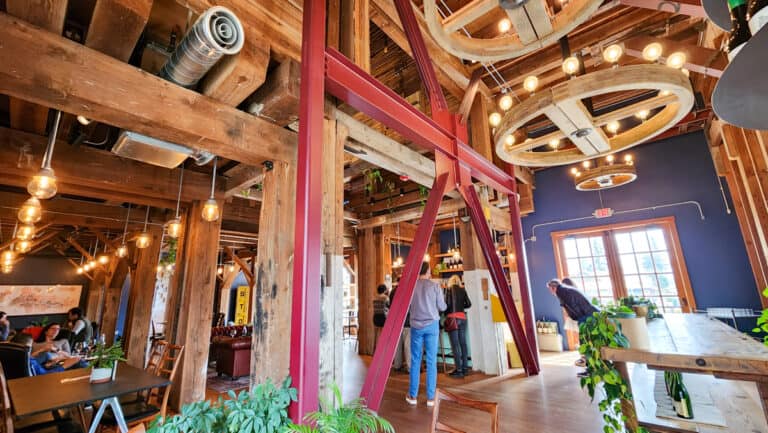 The 5 Best Willamette Valley Wineries for First-Time Visitors