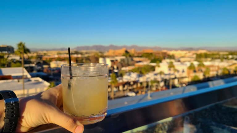 Top 5 Rooftop Bars in Scottsdale, AZ to catch a view