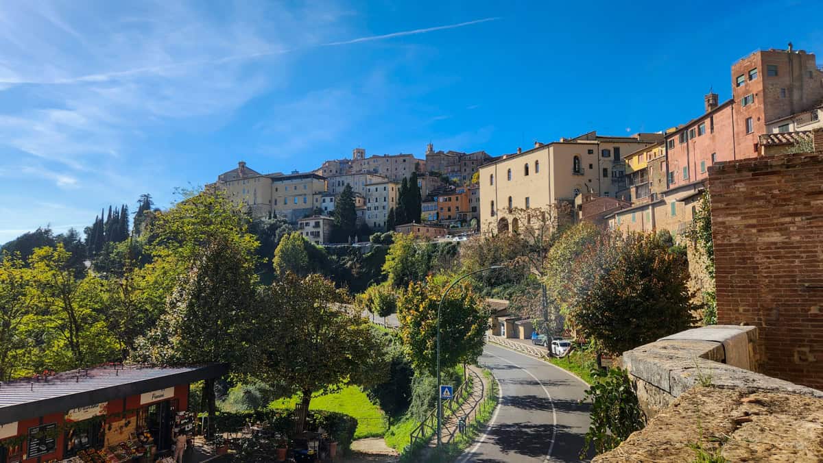 Montepulciano, italy - road trip to tuscany-1