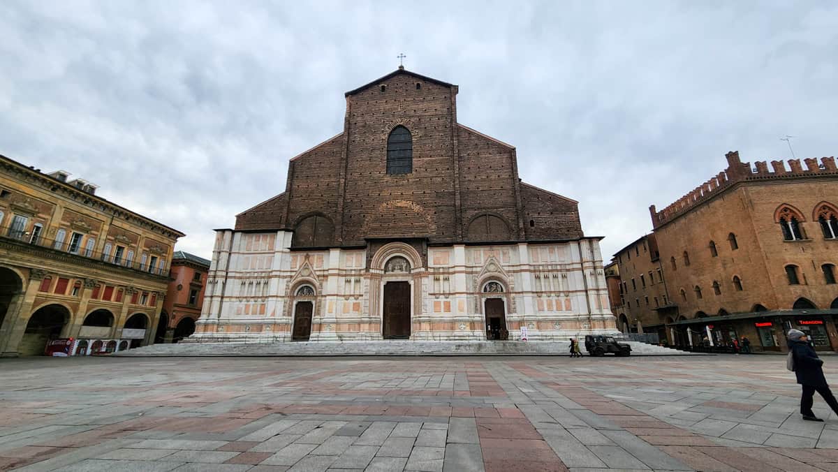 Basilica di San Petronio - one day in bologna-2