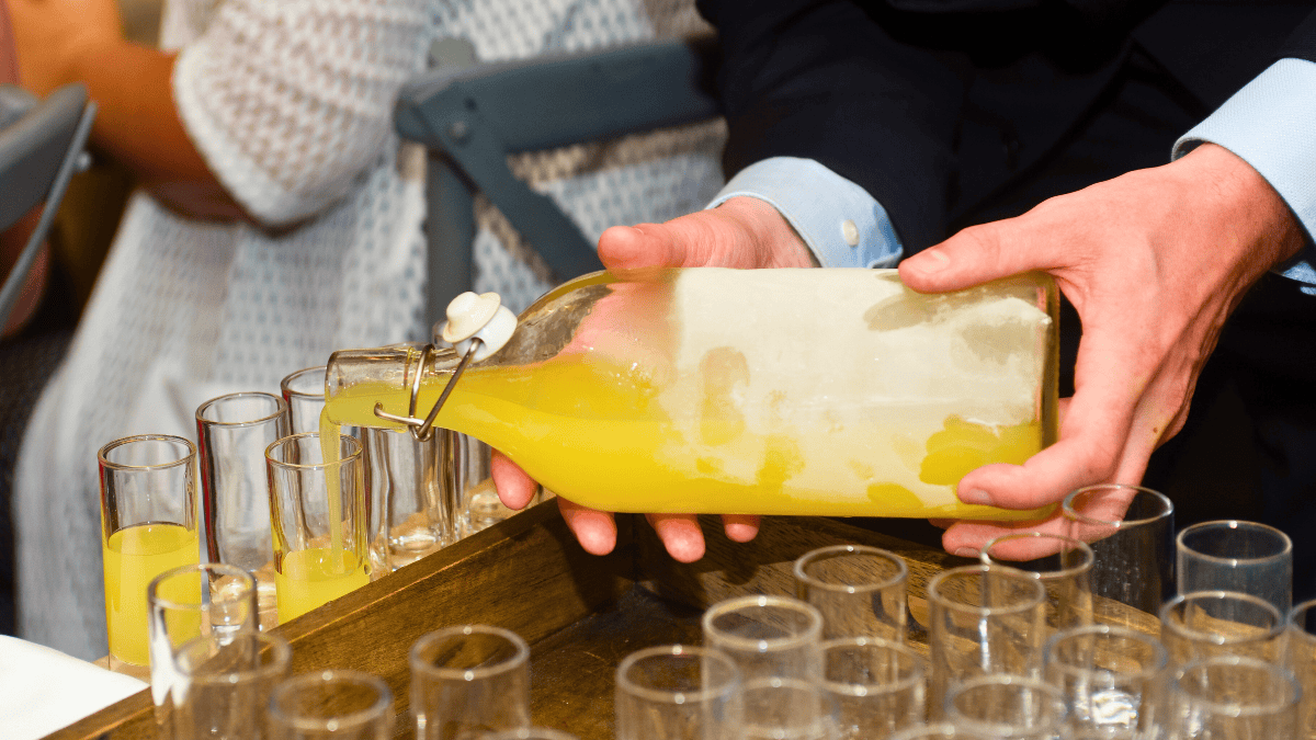 limoncello tasting, 3 days in naples, italy