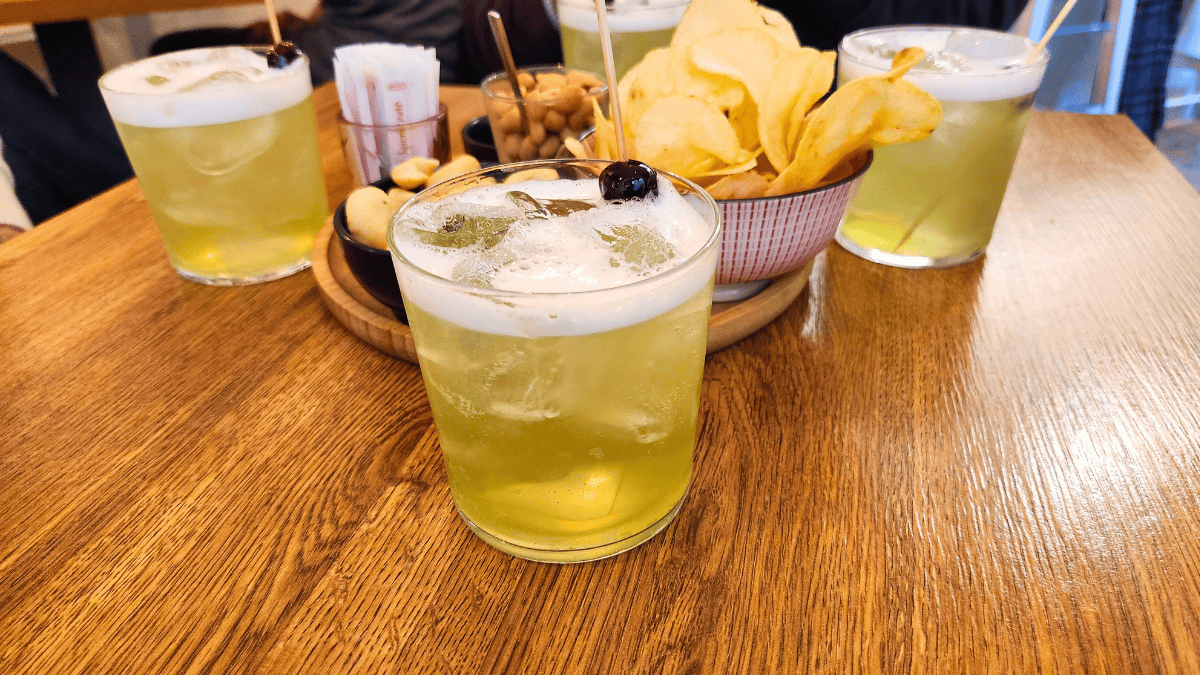 Pistaccio Sour Cocktail ar Aurum