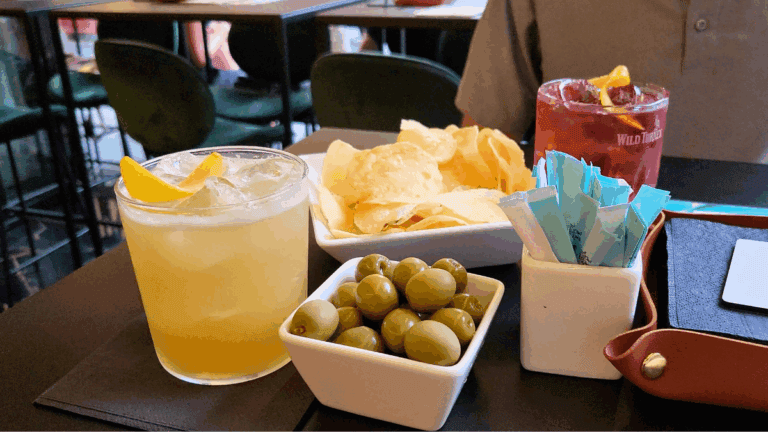 Cocktail bars in Bologna, Italy - Rush