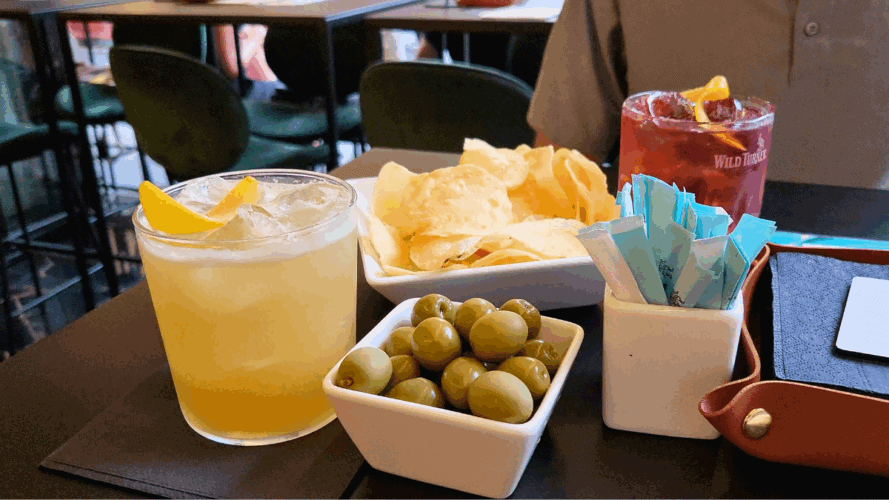 Cocktail bars in Bologna, Italy - Rush