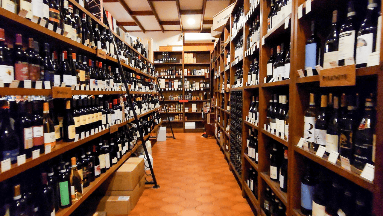 wine bars in bologna italy - Enoteca Italiana