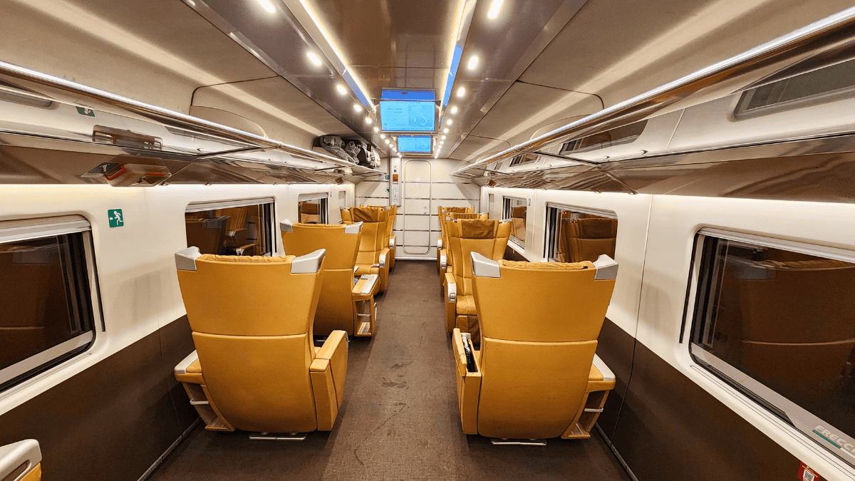 executive train car